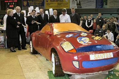Rok 2004