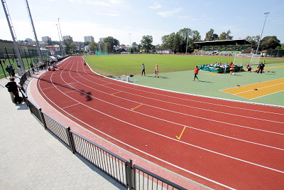 Zajcia lekkoatletyczne na stadionie