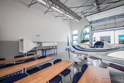 Regionalne Centrum  Edukacji Zawodowej i Nowoczesnych Technologii