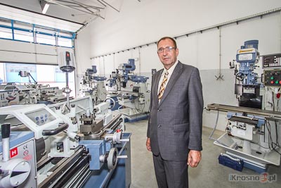 Regionalne Centrum  Edukacji Zawodowej i Nowoczesnych Technologii