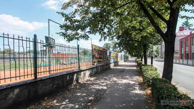 Reklamy na ulicy Legionów