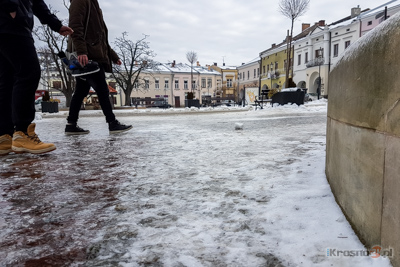 Oblodzone chodniki
