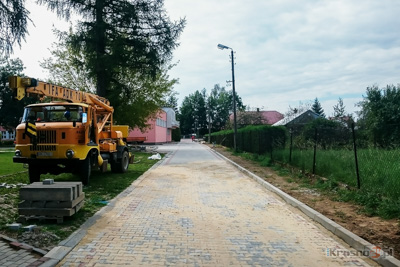Tu wstaw alt