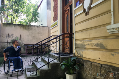 Poruszanie niepenosprawnych po Kronie