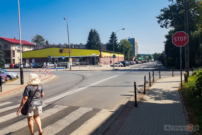 wiata na skrzyowaniu